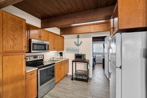 One Block to the Beach+Boardwalk in Seaside Park