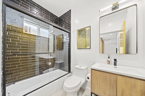 Comfort Suite Hollywood