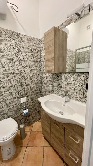 Bathroom - House Caracciolo (Naples)