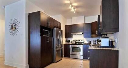 LUXURIOUS CONDO