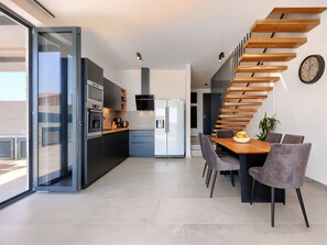 Fridge, microwave, oven, dishwasher