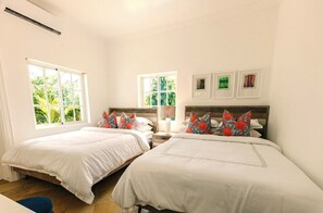 4 bedrooms, in-room safe, iron/ironing board, free WiFi - Exclusive Villa in Punta Cana with Maid and golf cart included (Punta Cana)