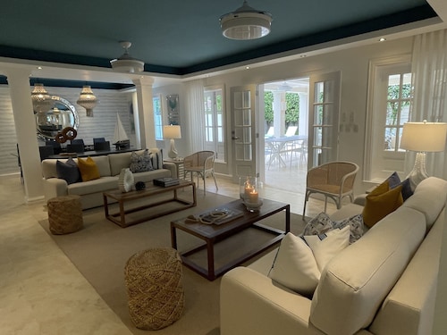 Exclusive Villa in Punta Cana with Maid and golf cart included