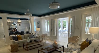 Exclusive Villa in Punta Cana with Maid and golf cart included