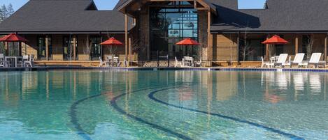 Outdoor pool, free pool cabanas, pool umbrellas