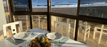 Les Pieds Dans L'eau - Vue sur mer