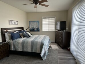 3 bedrooms, travel crib, WiFi, bed sheets