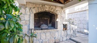 3 bedroom pet friendly home in Neoric