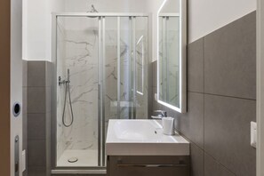 Shower, bidet