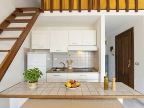 Fridge, oven, toaster, high chair