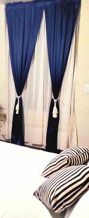 Kamar Basic | 2 kamar tidur dan seprai antialergi