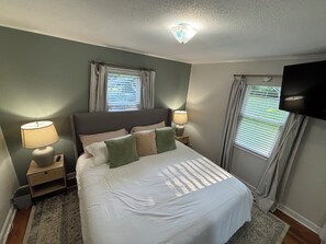 2 chambres, fer et planche à repasser, accès au Wi-Fi (inclus)