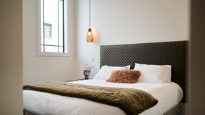 Deluxe Apartment - Laneway Apartments (Napier)