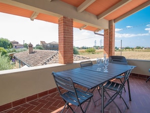 Outdoor dining - Apartment Rina by Interhome (Cortona)