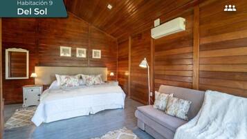 1 bedroom, Egyptian cotton sheets, premium bedding, down duvets