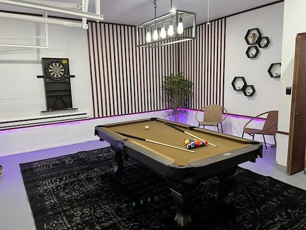 Spielezimmer