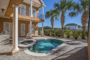 A heated pool - 5 Star Home on Reunion Resort, Orlando Villa 6411 (Orlando)