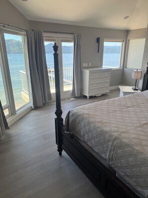 5 Schlafzimmer, Schreibtisch, kostenloses WLAN, Bettwäsche