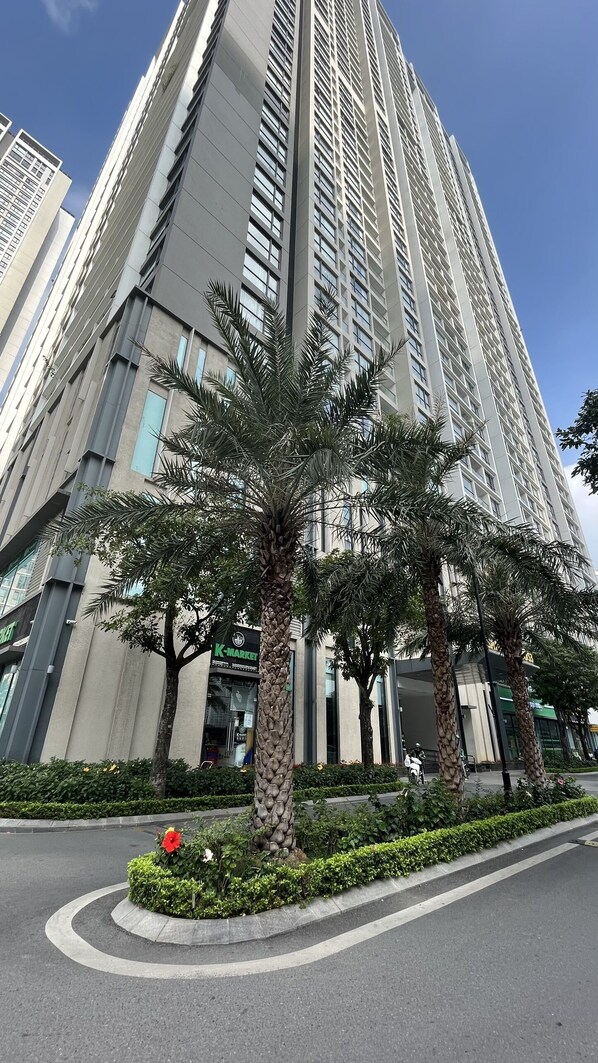 Property entrance - Sunhomes - Tourist Apartment (Hanoi)