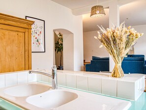 Interior - Les Grenaches by Interhome (Draguignan)