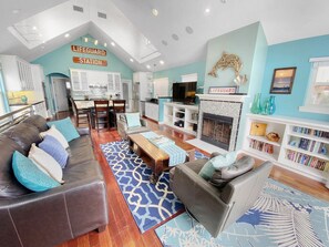 スマートテレビ、暖炉