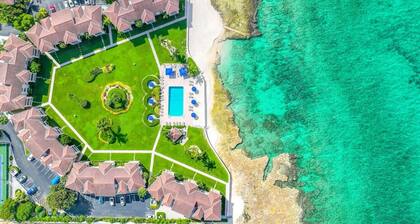 Oceanfront, Pool & Patio | Family/Couples Paradise