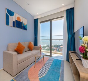 Family Apartment | Premium bedding, desk, blackout curtains, soundproofing - The Song Vung Tau Homestay Vung Tau Land (Ho Chi Minh City)