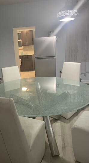 Dining - Cozy House, quiet block with plenty of natural light. (Philadelphia)