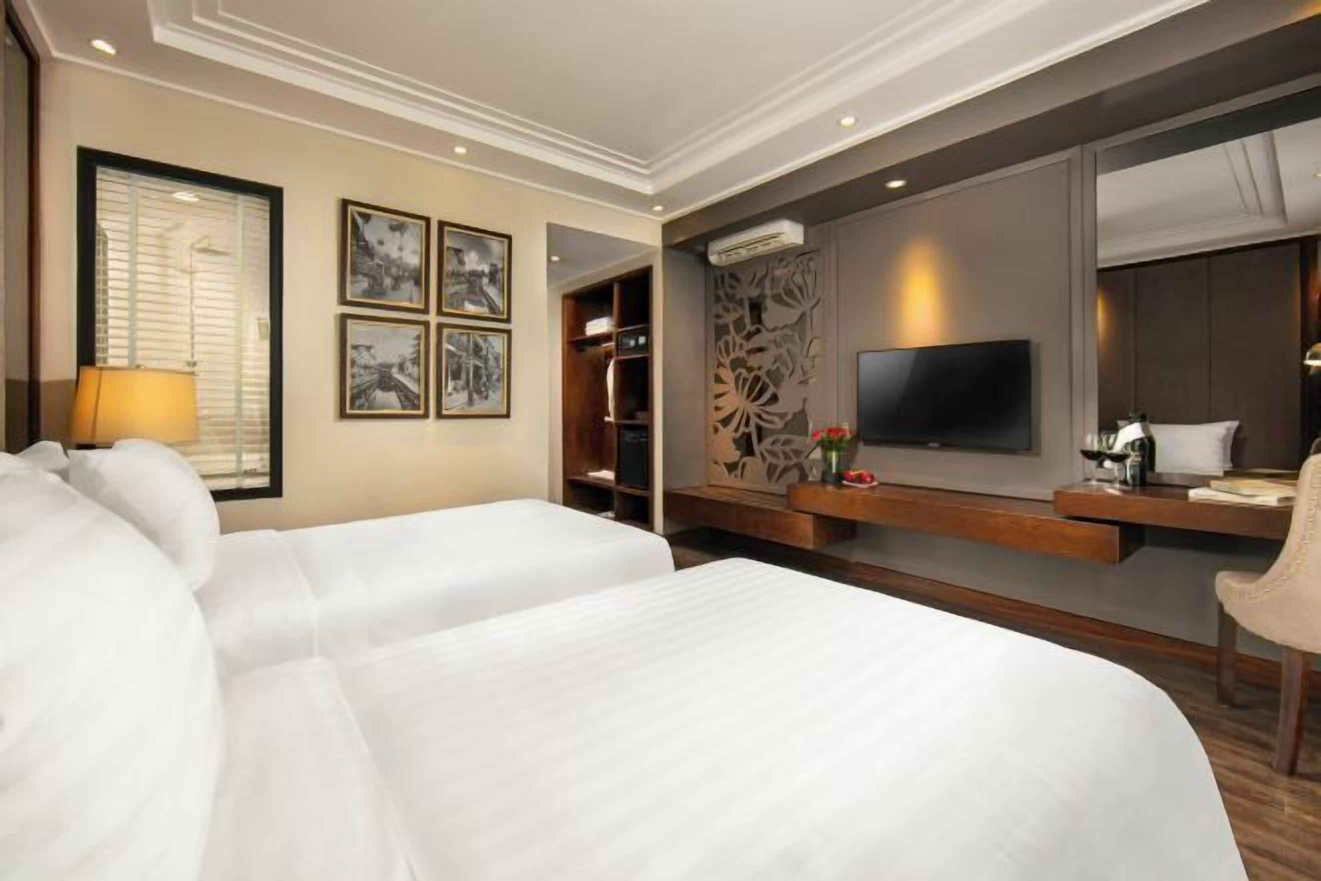 Minibar, safe på rommet, blendingsgardiner og lydisolert