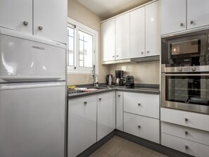 Private kitchen - Nico | close to beach - pool - terrace (Sitio de Calahonda)