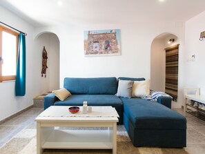 TV - Vacation home Marit by Interhome (Almuñécar)