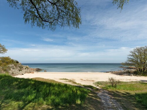 "Kuisma" - 300m from the sea by Interhome