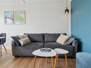 TV - "Kuisma" - 300m from the sea by Interhome (Allinge)