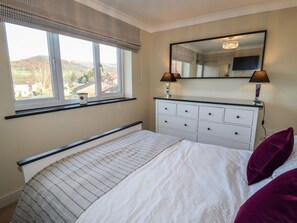 3 slaapkamers, individueel gedecoreerd, individueel gemeubileerd