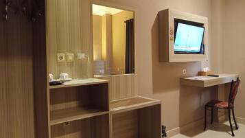 Superior Room, 1 Single Bed | Desk, free WiFi, bed sheets