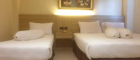 1 habitación, escritorio, wifi gratis y ropa de cama