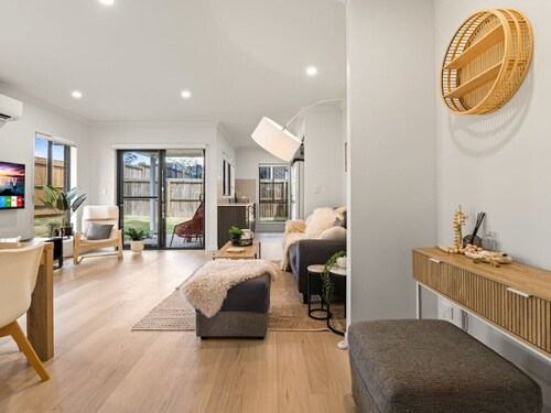 Comfortable 3BR home/ Convenient location