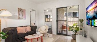 Tranquil 2BR Retreat with Local Charm & Comfort