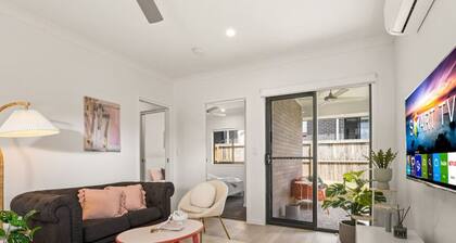 Tranquil 2BR Retreat with Local Charm & Comfort