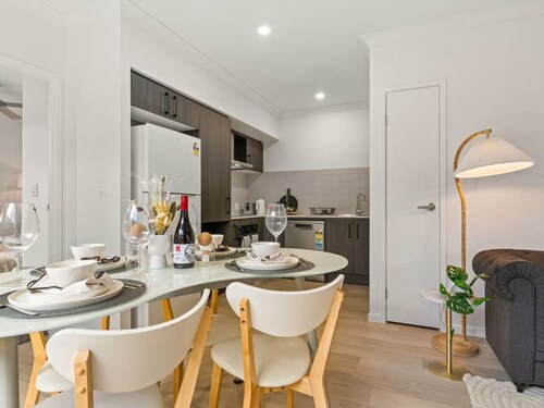 Tranquil 2BR Retreat with Local Charm & Comfort