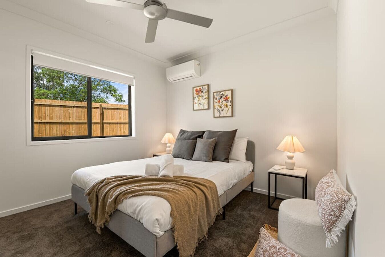 5 bedrooms, desk, iron/ironing board, free WiFi