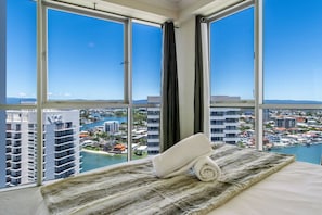 2 soveværelser, skrivebord, strygejern/strygebræt, gratis Wi-Fi