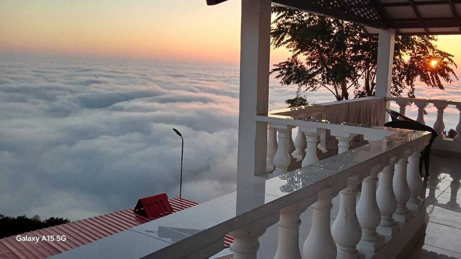 Paatli Fort Estate Resort