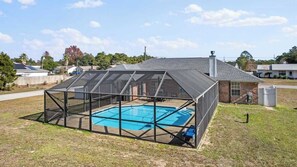 Pool - Hidden Jewel WITH A POOL (Navarre)