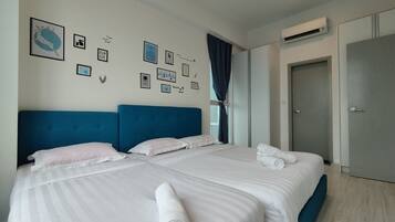 2 bedrooms, iron/ironing board, free WiFi, bed sheets