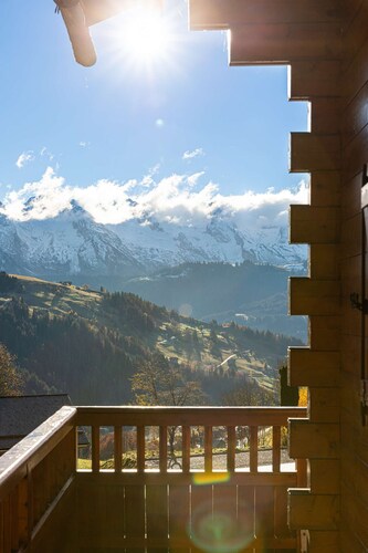 Piachons AR : Superbe Chalet avec Vue Imprenable sur la Montagne