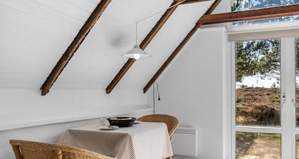 "Ilona" - 2km from the sea by Interhome