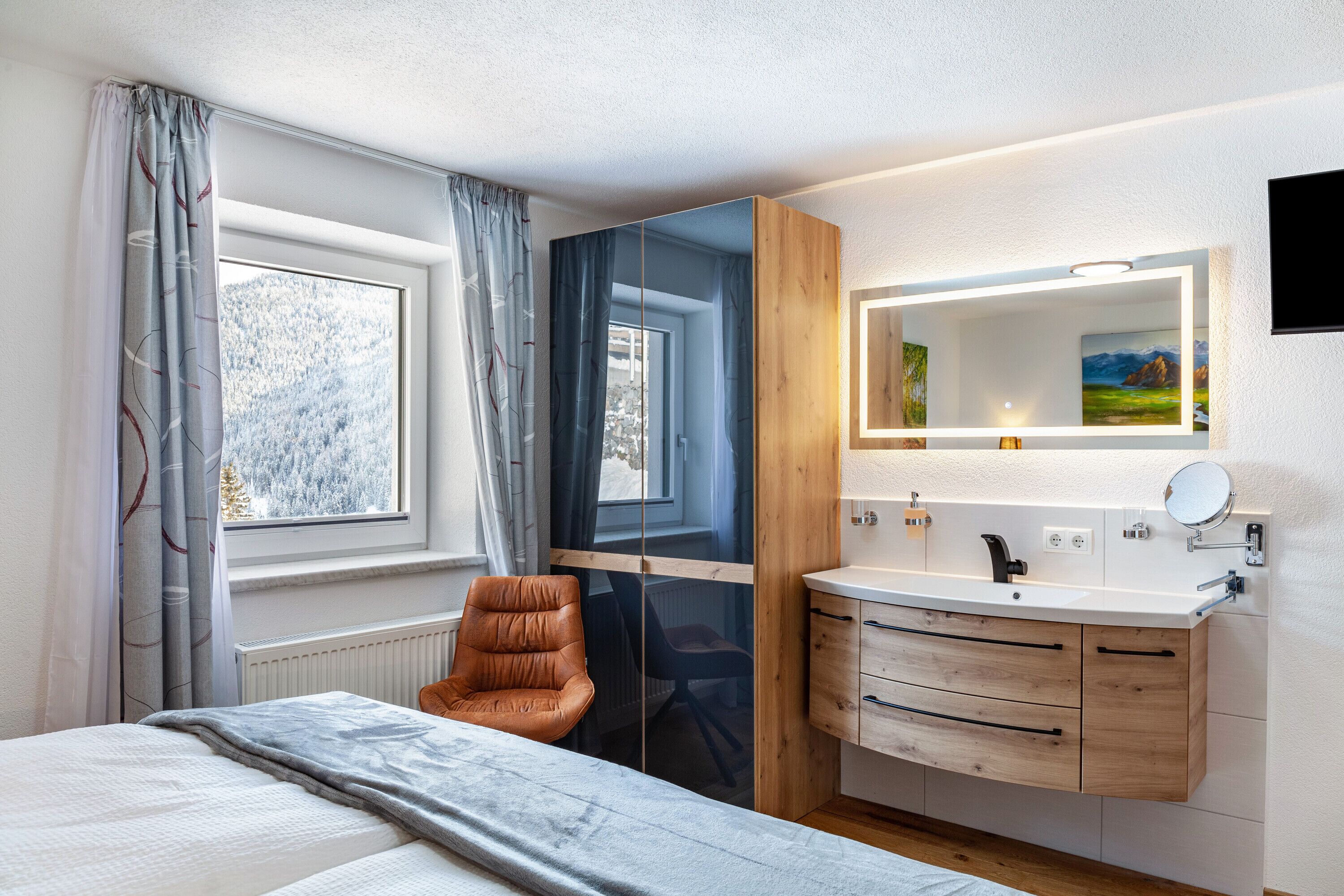 2 quartos, Wi-Fi de cortesia, roupa de cama