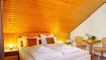 3 sovrum, strykjärn/strykbräda, gratis wi-fi och sängkläder