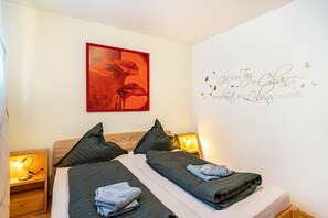 3 dormitorios, wifi gratis, ropa de cama
